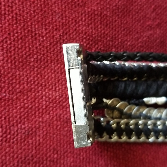 Bracelets Assortment - Picture 4 of 14